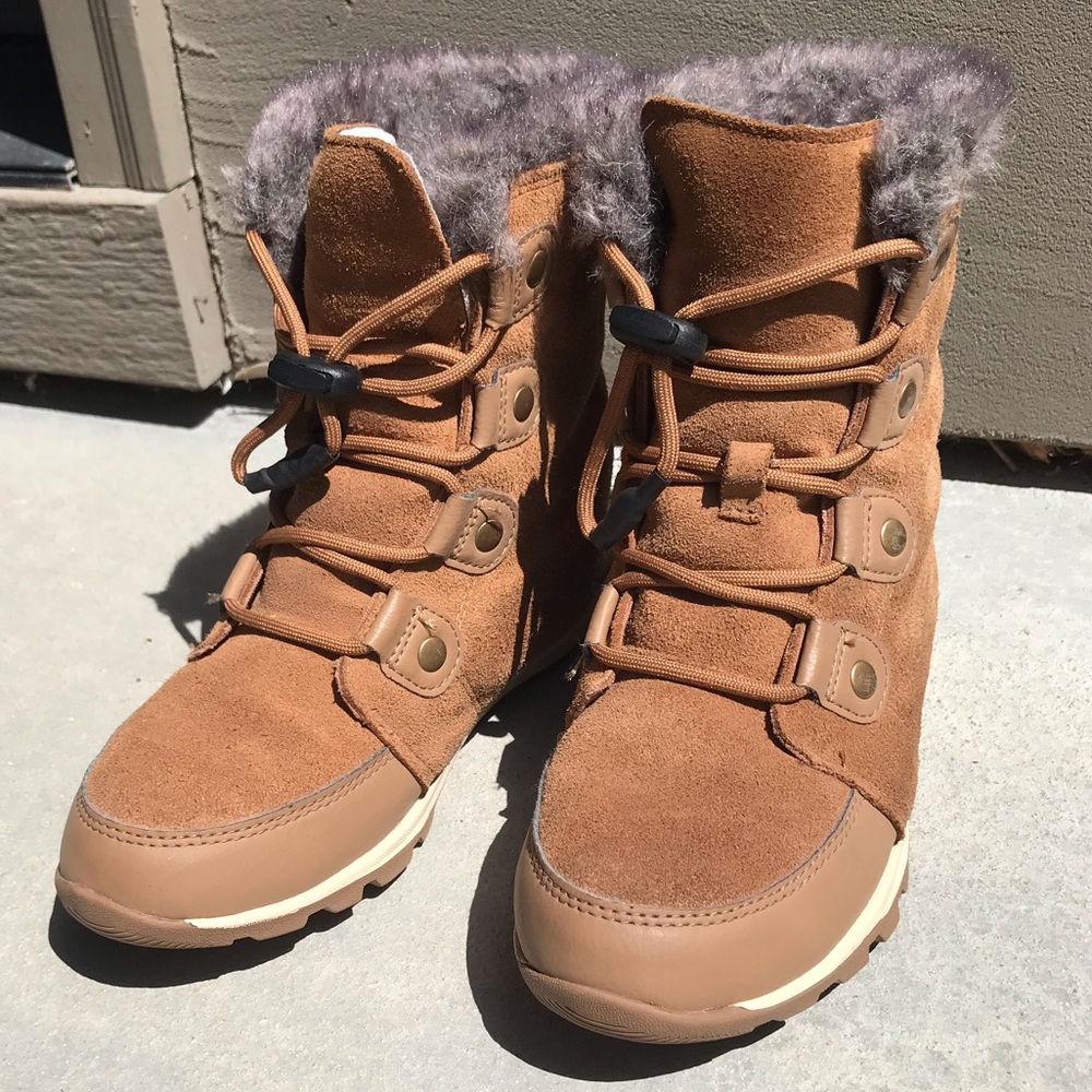 EUC Sorel Winter Boots